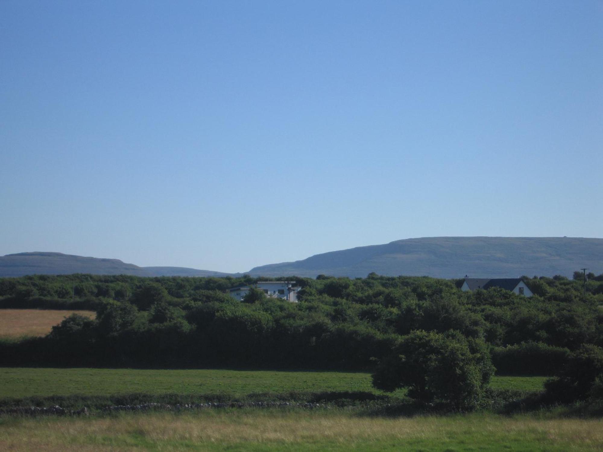 Kinvara Inn B&B Екстер'єр фото